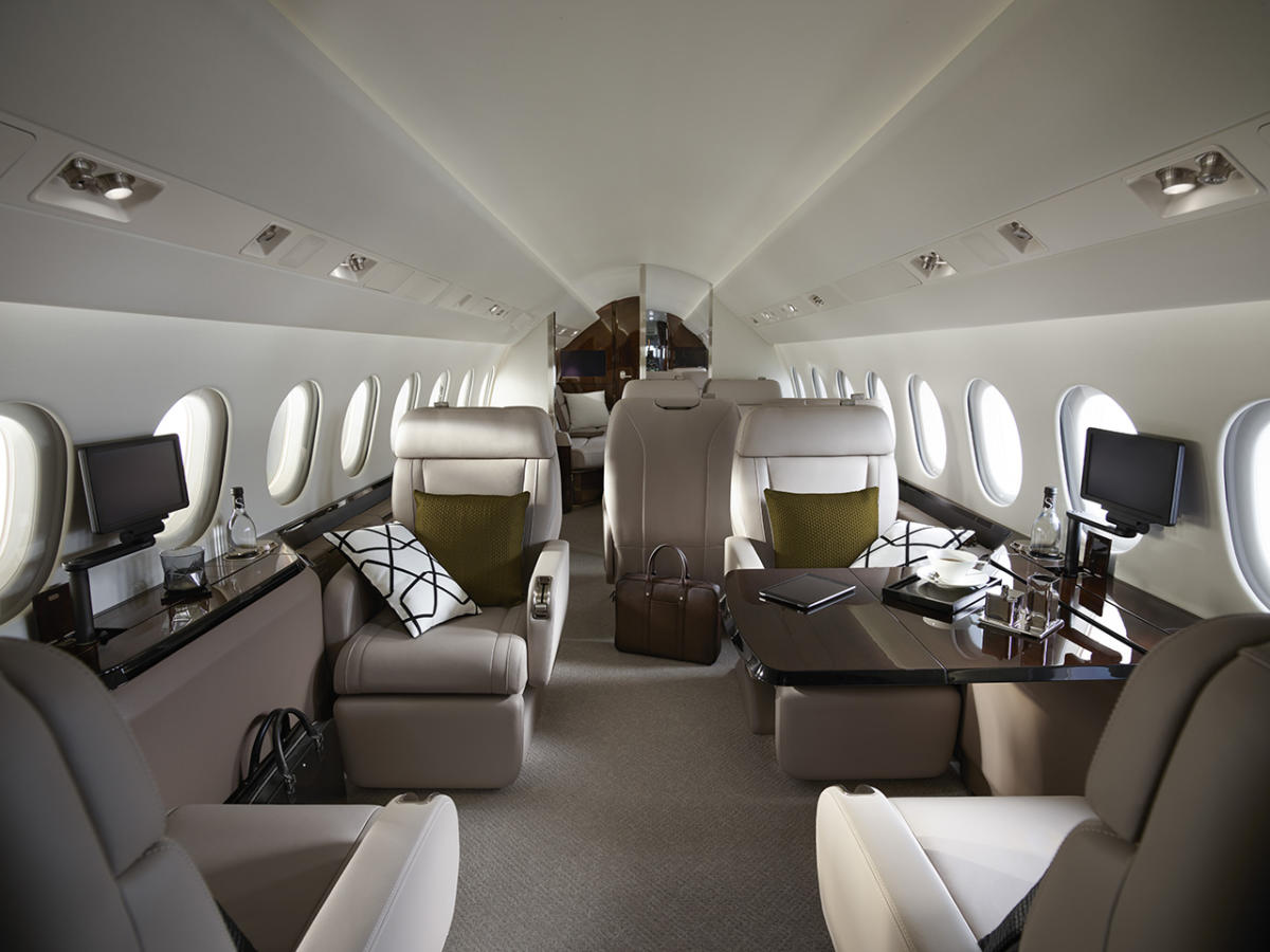 Dassault Falcon 900LX cabin for Atlantic City charter